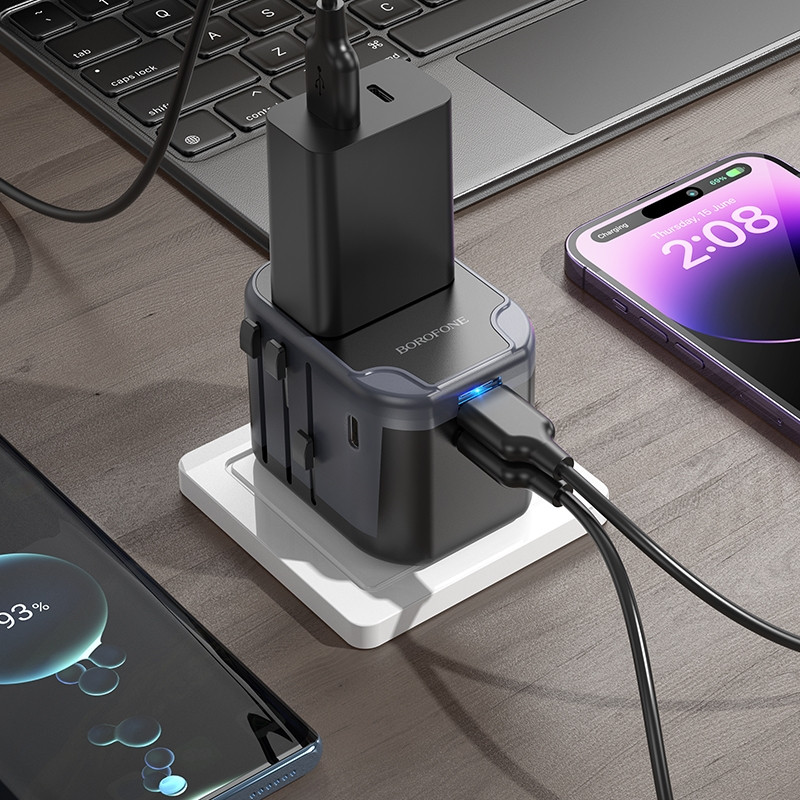 Мережевий зарядний пристрій BOROFONE BAC12 Leader 3-port(1C2A) universal conversion charger Black (6941991117152)