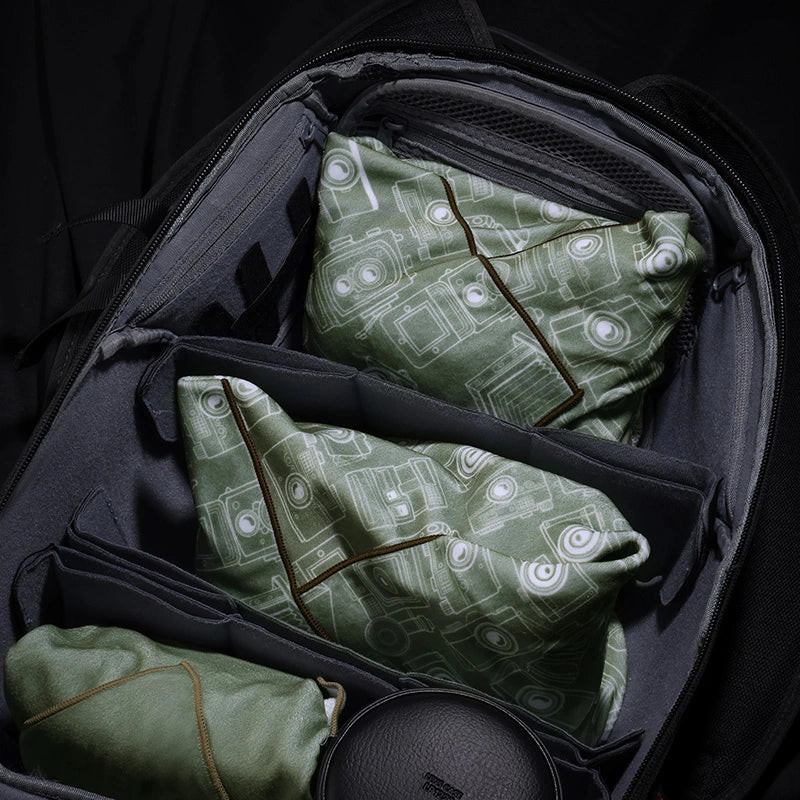 Захисна серветка Ulanzi CM009 17-INCH 45*45cm Protective Wrap (UV-3270 CM009) (3270) Захисна серветка Ulanzi CM009 17-INCH 45*45cm Protective Wrap (UV-3270 CM009) (3270)