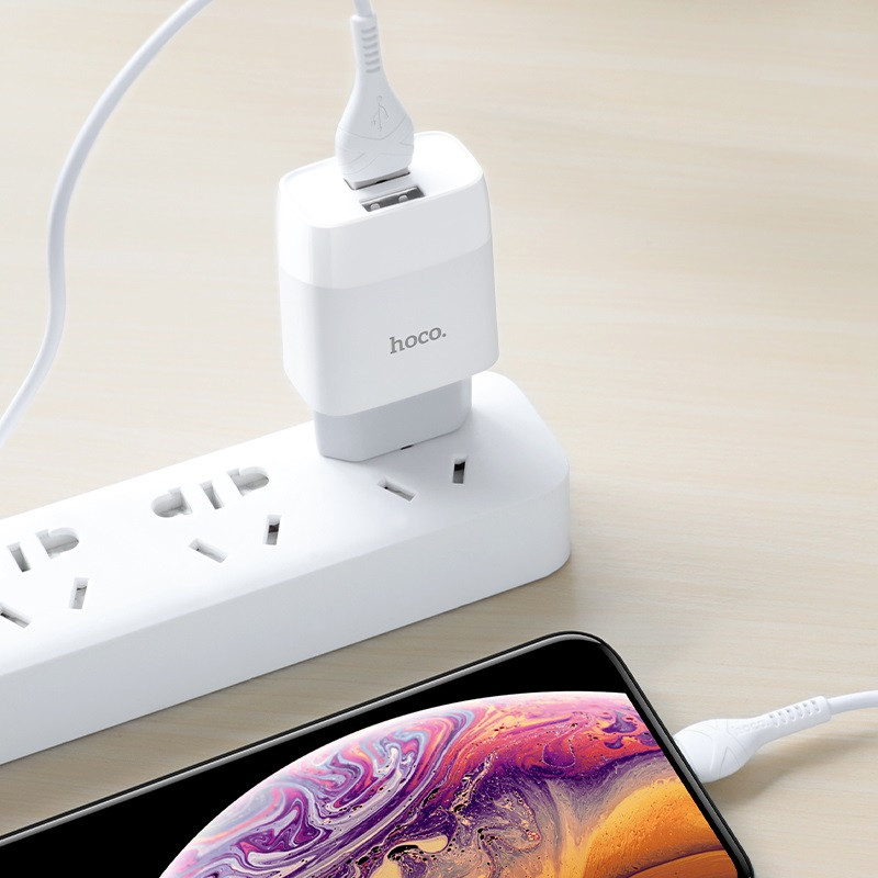 Мережевий зарядний пристрій з кабелем HOCO C73A Glorious dual port charger set (iP)(EU) White (6931474713056) Мережевий зарядний пристрій з кабелем HOCO C73A Glorious dual port charger set (iP)(EU) White (6931474713056)